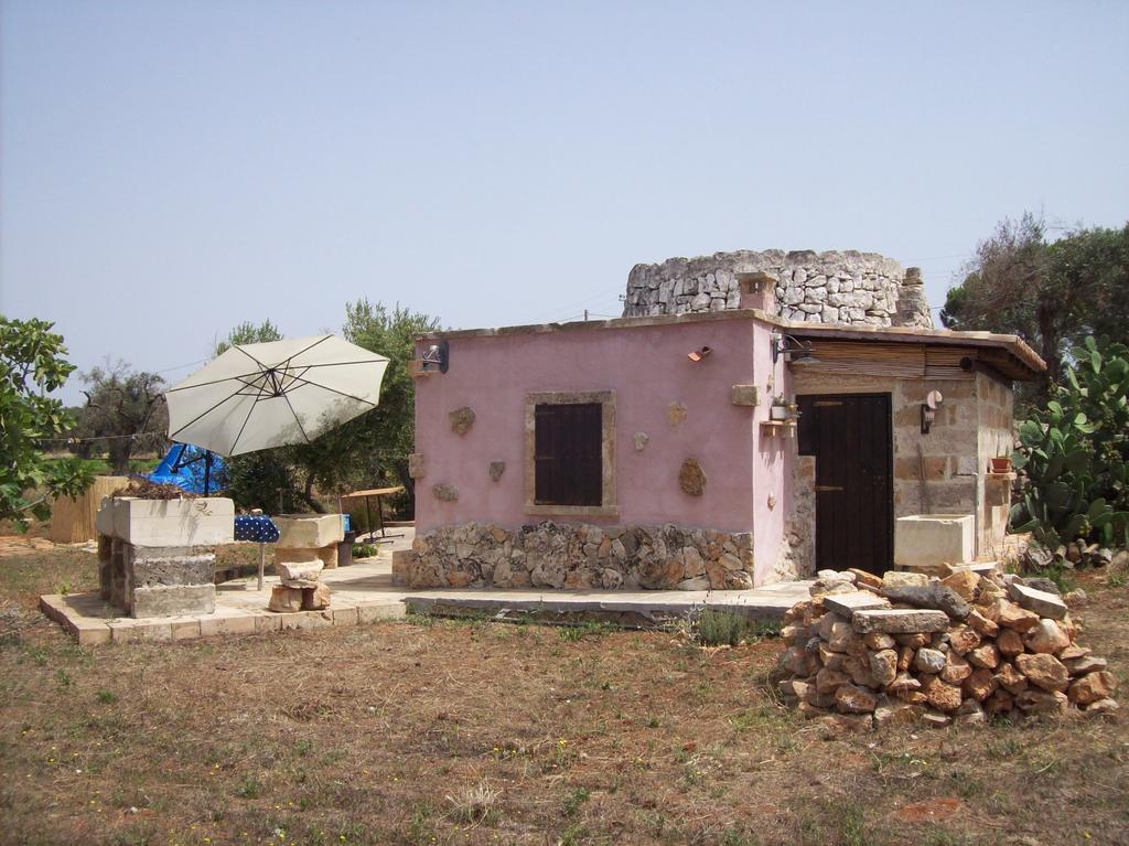 Pensjonat Trullo Contrada Stracca Alliste Zewnętrze zdjęcie