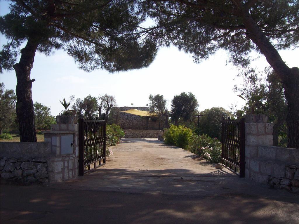 Pensjonat Trullo Contrada Stracca Alliste Zewnętrze zdjęcie